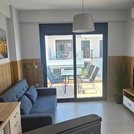 By The Sea And Mountain Vitamind Appartement